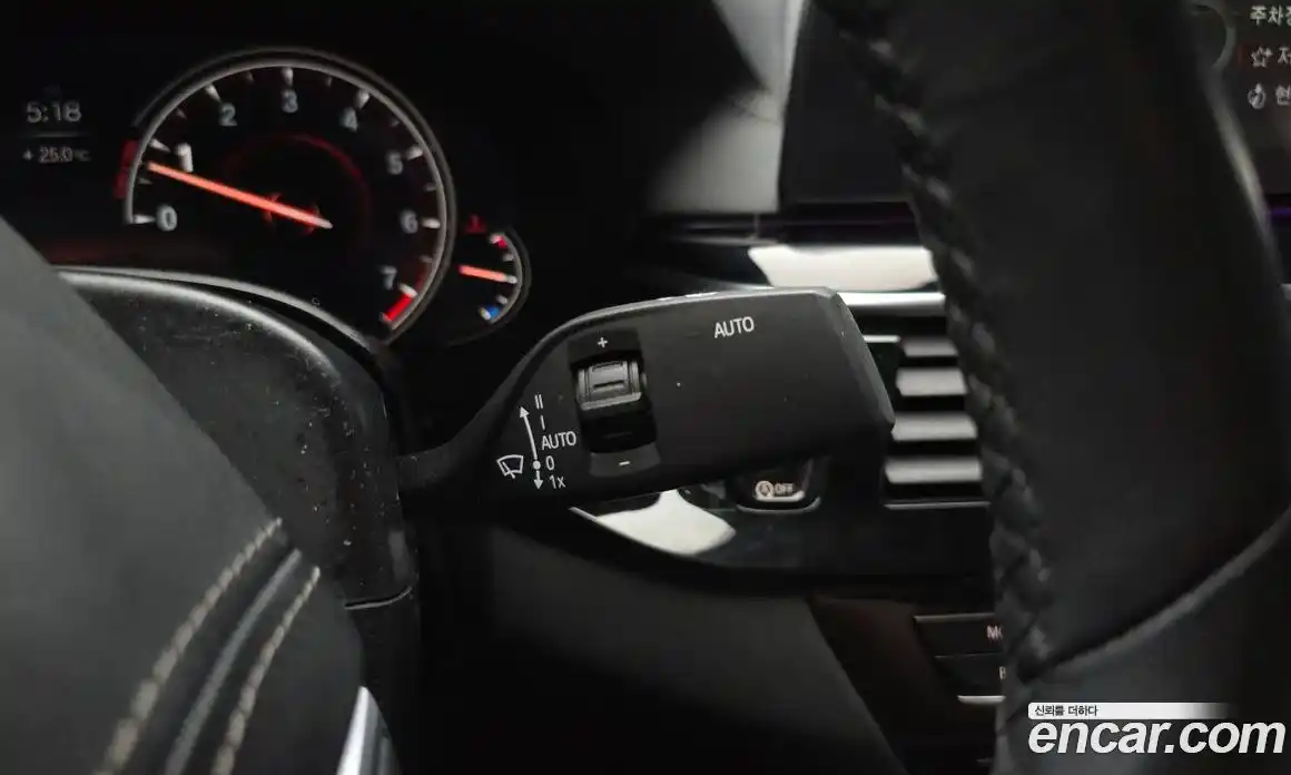 BMW 5 серия 2018 2.0 автомат (гидро), фото 28