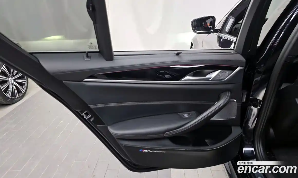 BMW 5 серия 2020 2.0 автомат (гидро), фото 15