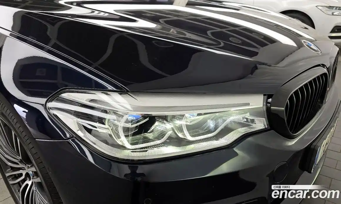 BMW 5 серия 2020 2.0 автомат (гидро), фото 8