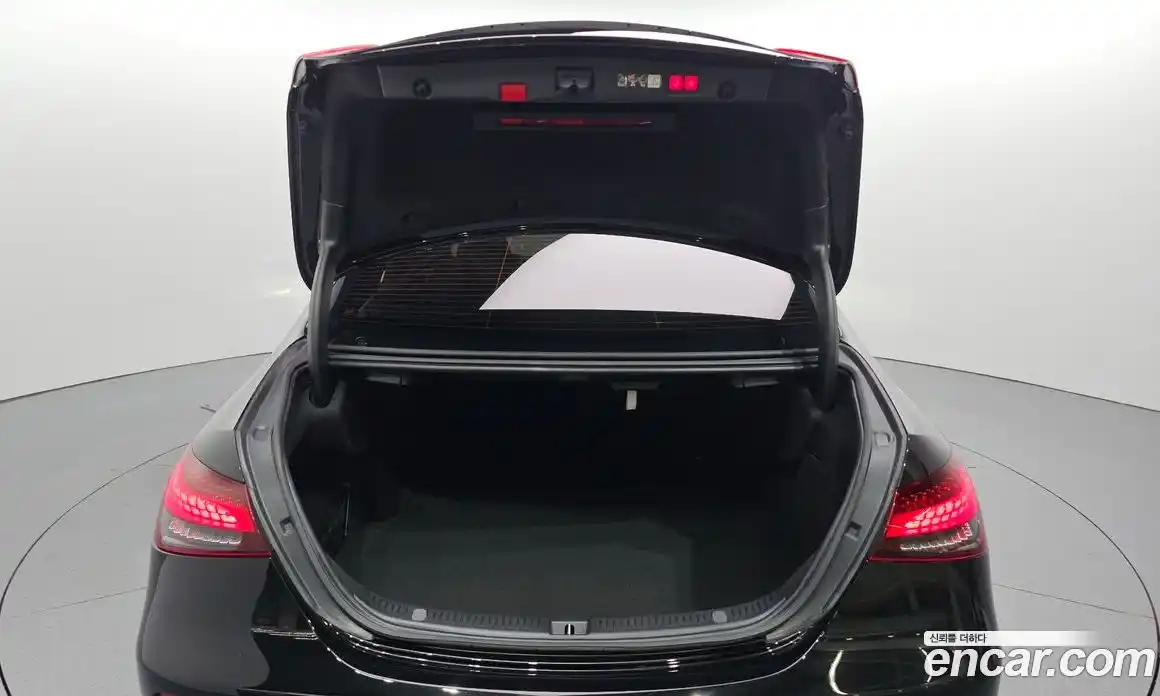 Mercedes-Benz E-Class 2023 3.0 автомат (гидро), фото 26