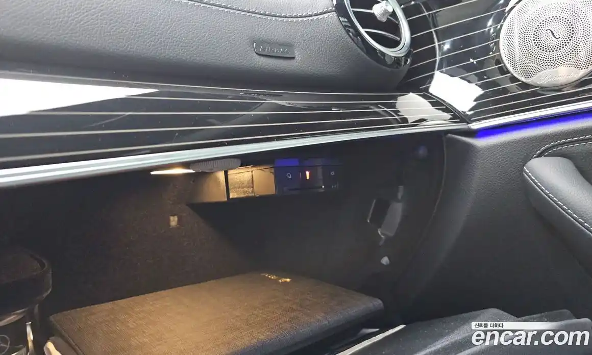 Mercedes-Benz E-Class 2023 3.0 автомат (гидро), фото 32