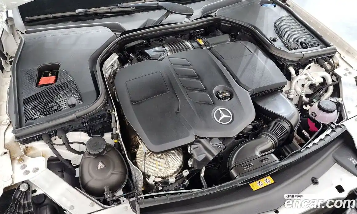 Mercedes-Benz E-Class 2023 1.9 автомат (гидро), фото 6