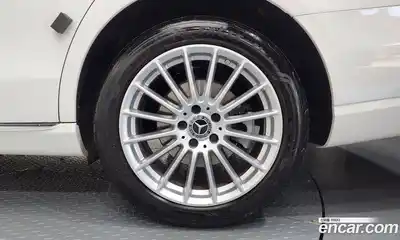 Mercedes-Benz E-Class 2023 1.9 автомат (гидро), миниатюра 7