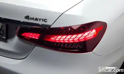 Mercedes-Benz E-Class 2023 1.9 автомат (гидро), миниатюра 9