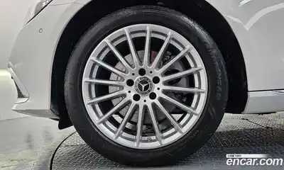 Mercedes-Benz E-Class 2023 2.0 автомат (гидро), миниатюра 5