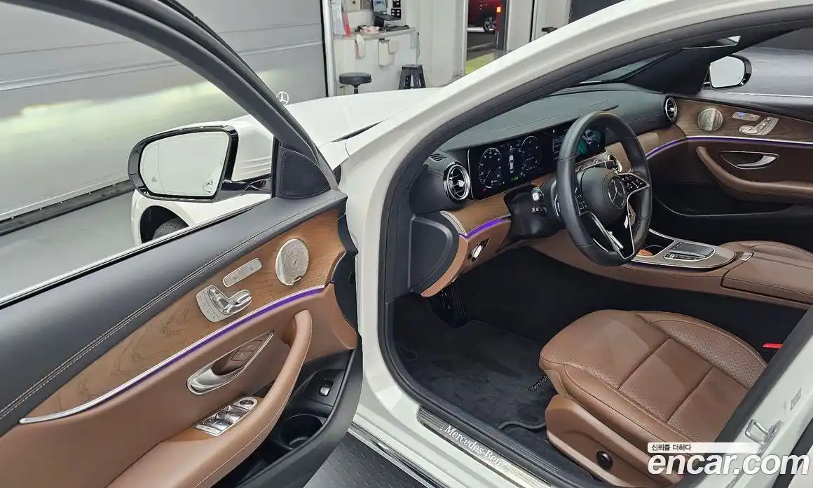 Mercedes-Benz E-Class 2023 2.0 автомат (гидро), фото 10