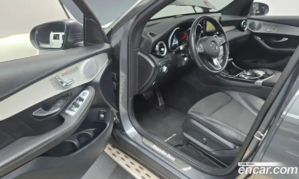 Mercedes-Benz GLC-Class 2019 2.0 гидро, фото 13 Mercedes-Benz GLC-Class 2019 2.0 гидро, фото 13