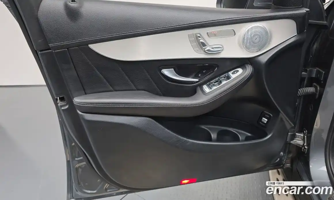 Mercedes-Benz GLC-Class 2019 2.0 гидро, фото 14 Mercedes-Benz GLC-Class 2019 2.0 гидро, фото 14
