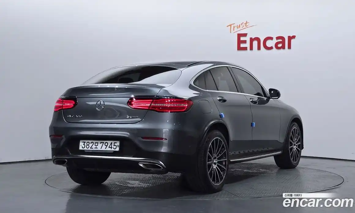 Mercedes-Benz GLC-Class 2019 2.0 гидро, фото 2 Mercedes-Benz GLC-Class 2019 2.0 гидро, фото 2