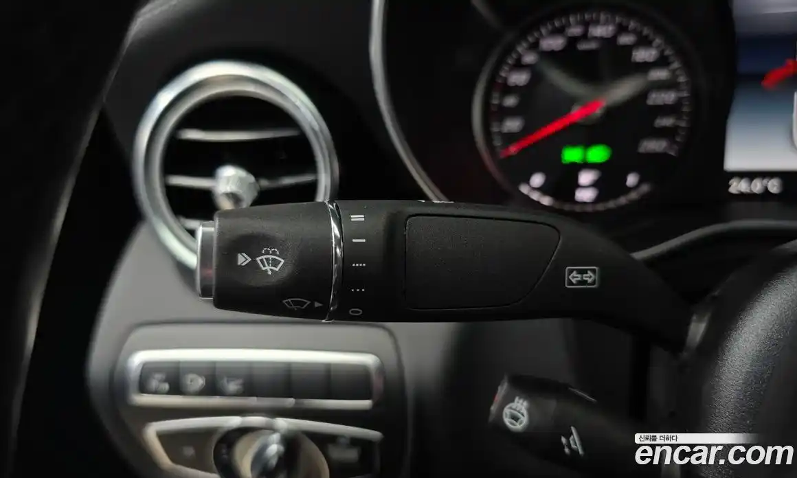 Mercedes-Benz GLC-Class 2019 2.0 гидро, фото 23 Mercedes-Benz GLC-Class 2019 2.0 гидро, фото 23