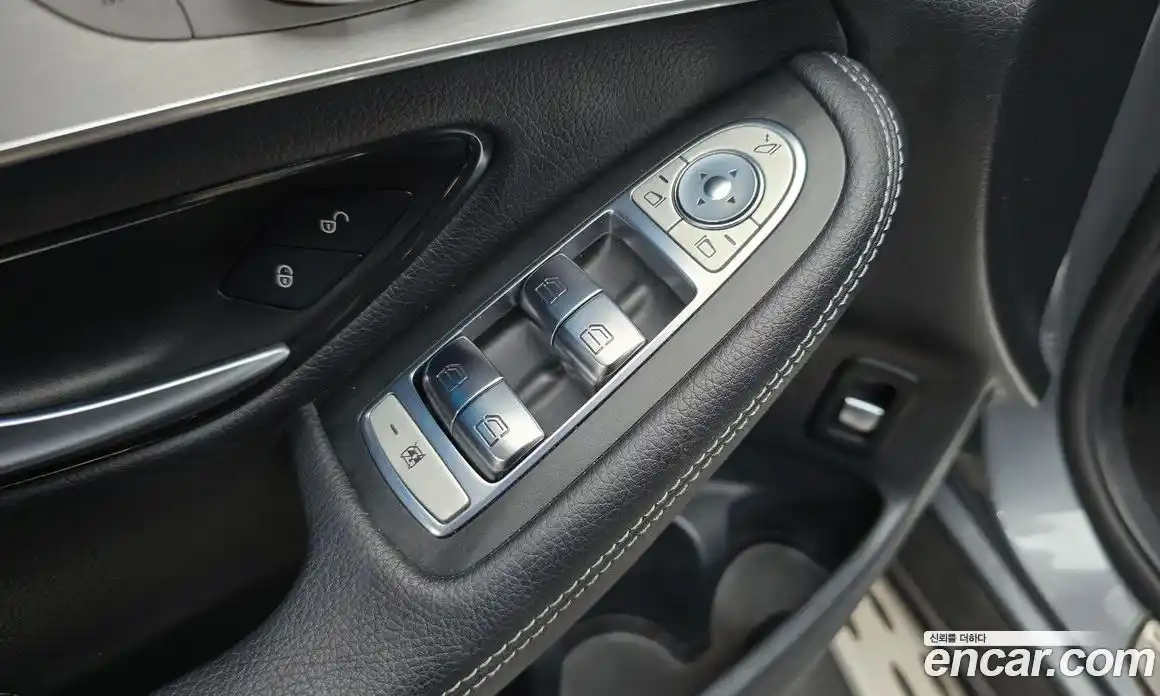 Mercedes-Benz GLC-Class 2019 2.0 гидро, фото 33 Mercedes-Benz GLC-Class 2019 2.0 гидро, фото 33