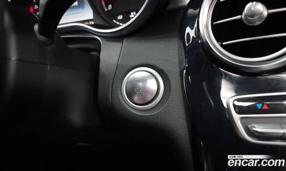 Mercedes-Benz GLC-Class 2019 2.0 гидро, фото 34 Mercedes-Benz GLC-Class 2019 2.0 гидро, фото 34