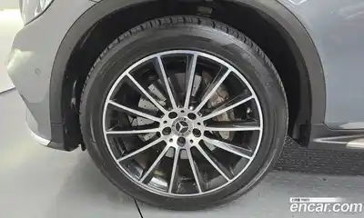 Mercedes-Benz GLC-Class 2019 2.0 гидро, миниатюра 5 Mercedes-Benz GLC-Class 2019 2.0 гидро, миниатюра 5