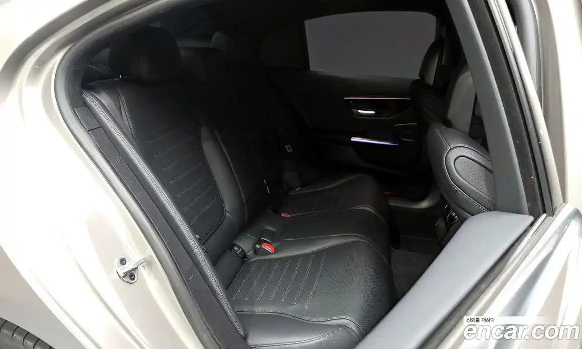 Mercedes-Benz C-Class 2022 2.0 гидро, фото 17 Mercedes-Benz C-Class 2022 2.0 гидро, фото 17