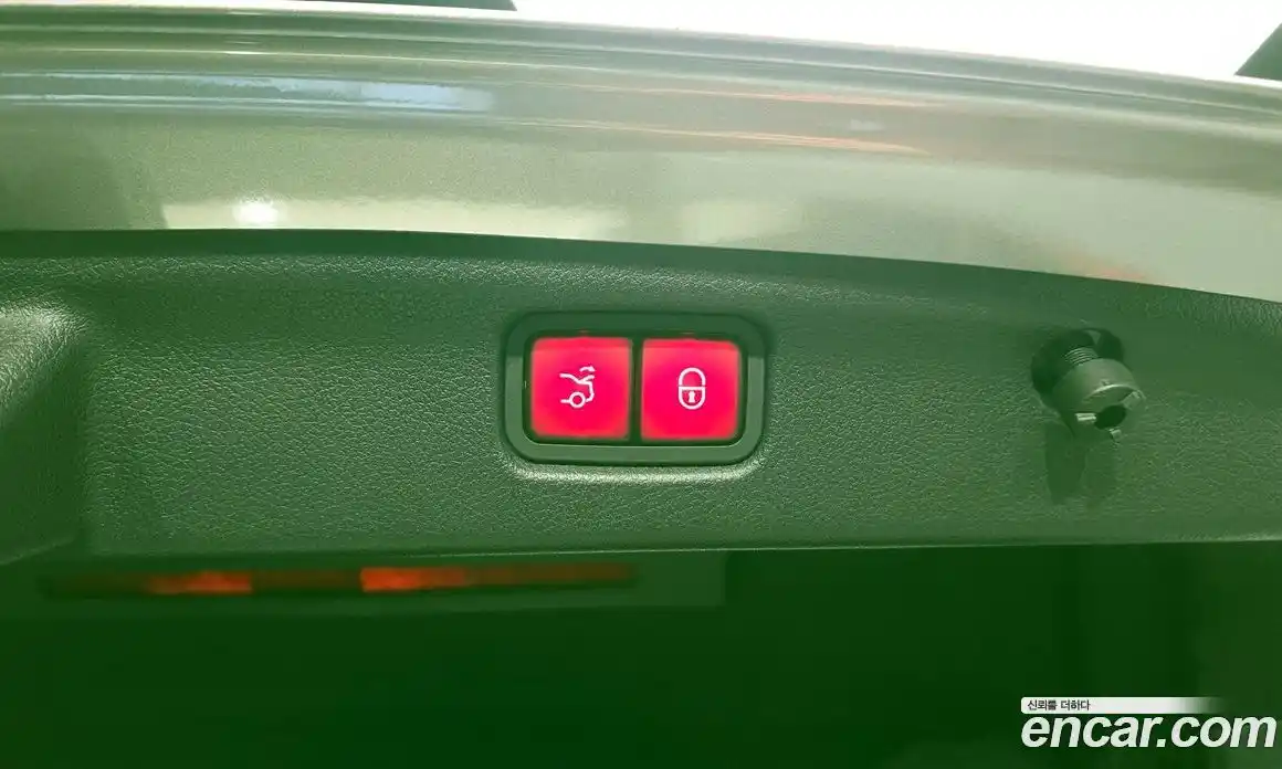 Mercedes-Benz C-Class 2022 2.0 гидро, фото 28 Mercedes-Benz C-Class 2022 2.0 гидро, фото 28