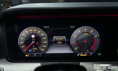 Mercedes-Benz E-Class 2018 2.0 автомат (гидро), миниатюра 11