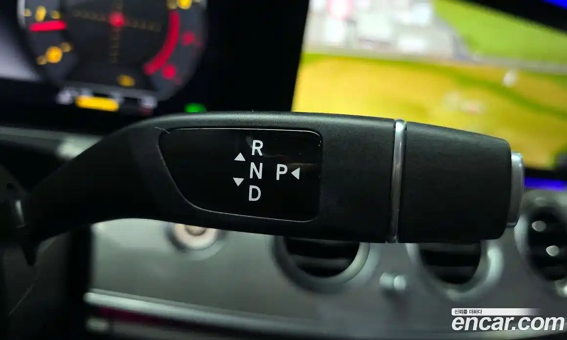 Mercedes-Benz E-Class 2018 2.0 автомат (гидро), фото 12