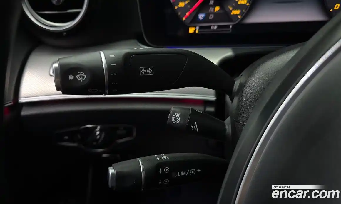 Mercedes-Benz E-Class 2018 2.0 автомат (гидро), фото 31