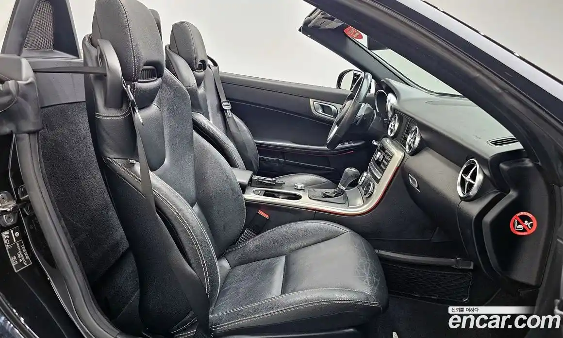 Mercedes-Benz SLK-Class 2012 1.8 гидро, фото 11 Mercedes-Benz SLK-Class 2012 1.8 гидро, фото 11