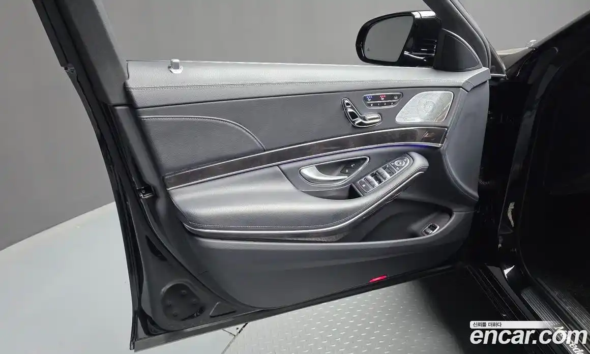 Mercedes-Benz S-Class 2019 3.0 гидро, фото 14 Mercedes-Benz S-Class 2019 3.0 гидро, фото 14