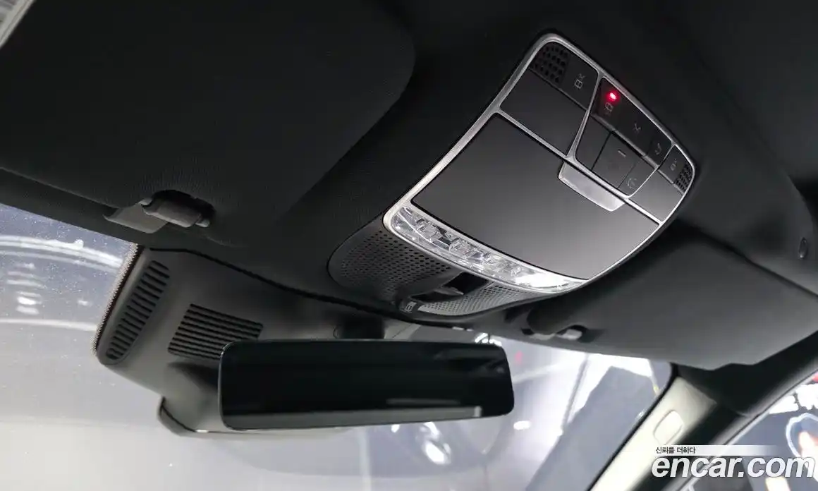 Mercedes-Benz S-Class 2019 3.0 гидро, фото 26 Mercedes-Benz S-Class 2019 3.0 гидро, фото 26