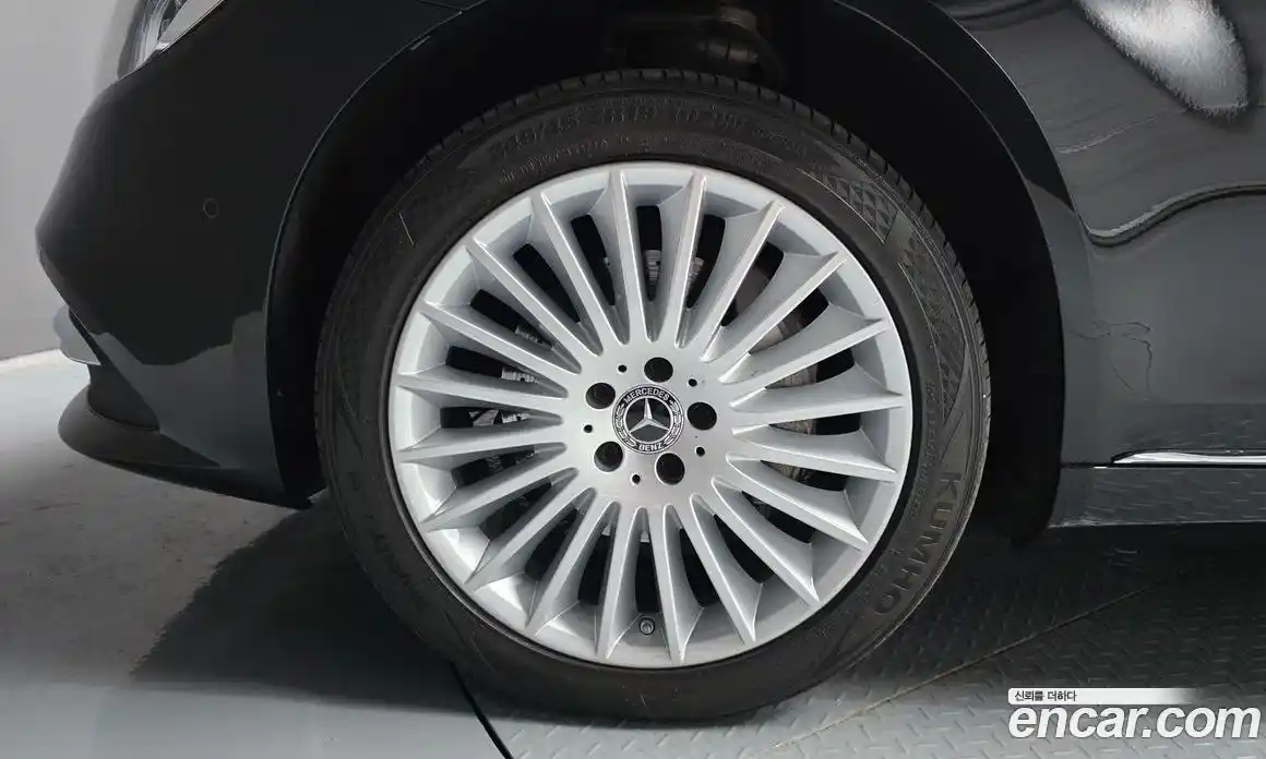 Mercedes-Benz S-Class 2019 3.0 гидро, фото 5 Mercedes-Benz S-Class 2019 3.0 гидро, фото 5