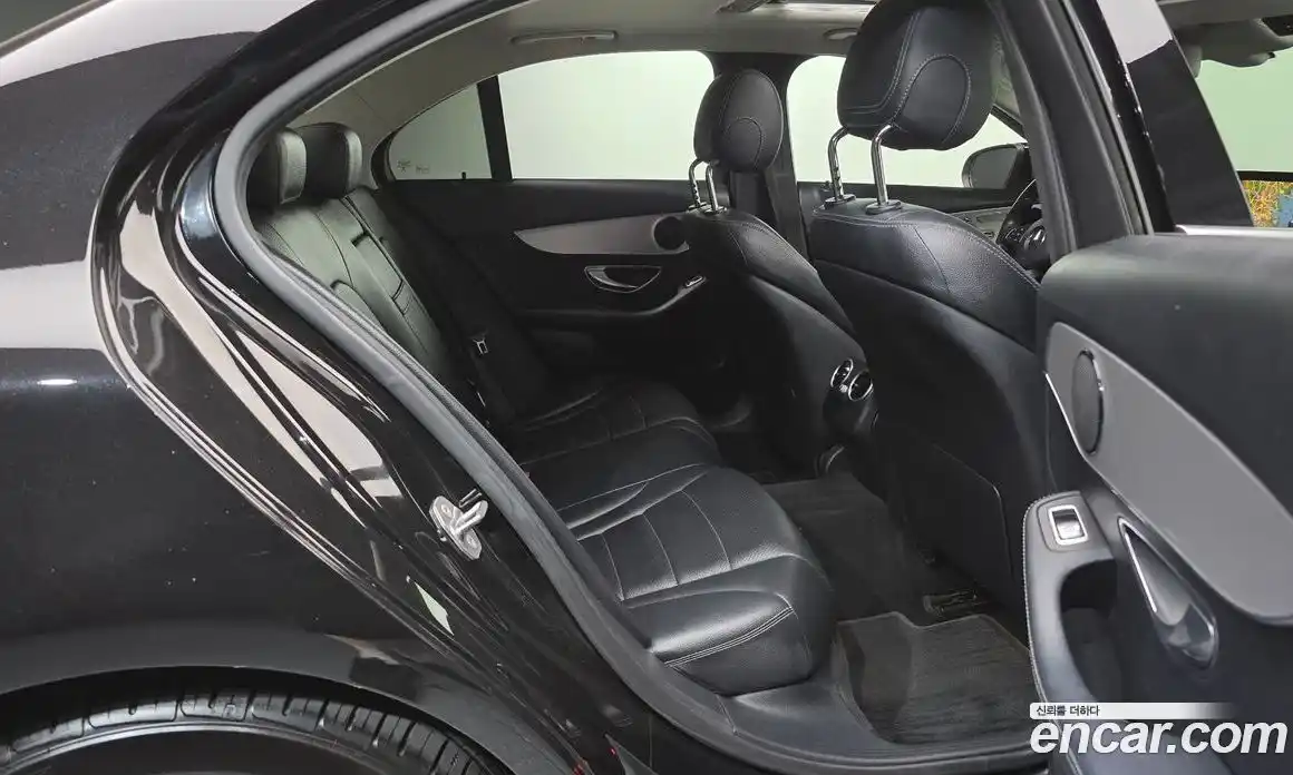 Mercedes-Benz C-Class 2016 2.1 гидро, фото 11 Mercedes-Benz C-Class 2016 2.1 гидро, фото 11