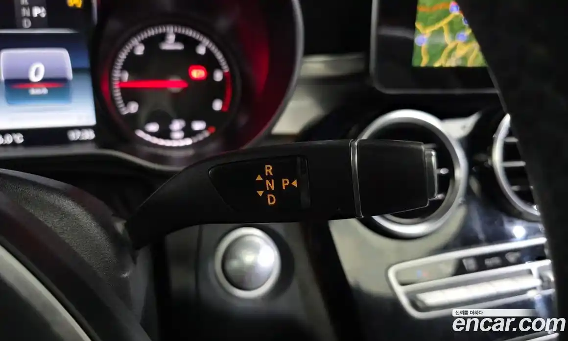 Mercedes-Benz C-Class 2016 2.1 гидро, фото 9 Mercedes-Benz C-Class 2016 2.1 гидро, фото 9