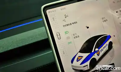 Tesla Model Y 2025 0.4 автомат (гидро), миниатюра 12