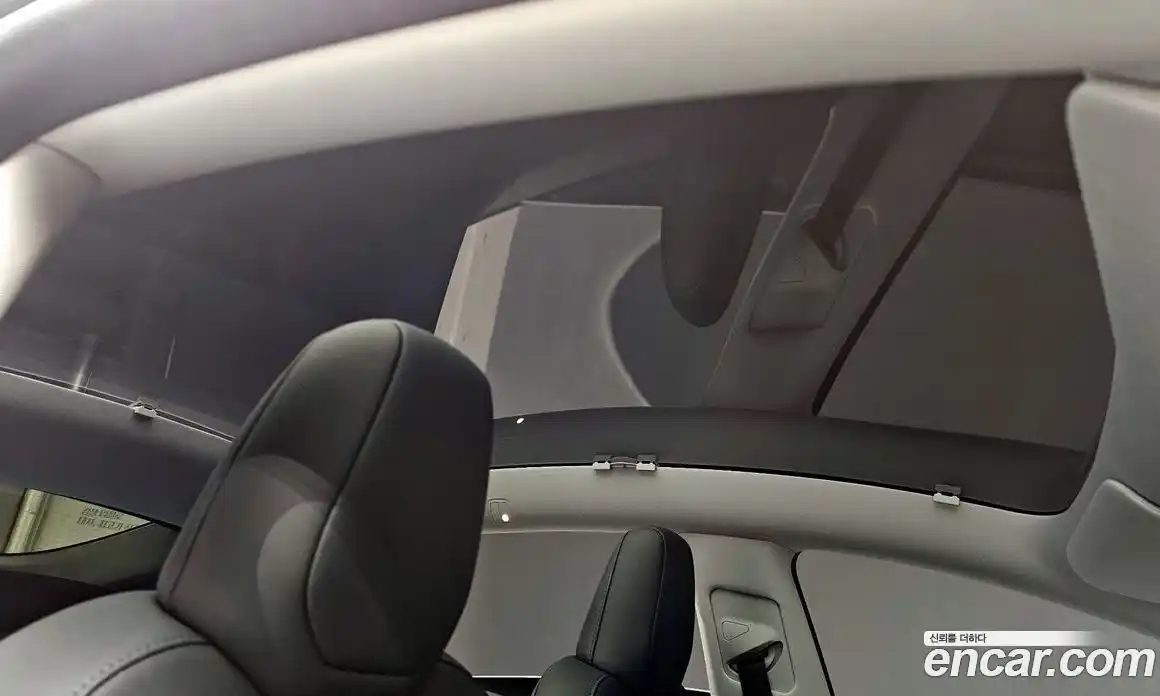 Tesla Model Y 2025 0.4 автомат (гидро), фото 24 Tesla Model Y 2025 0.4 автомат (гидро), фото 24