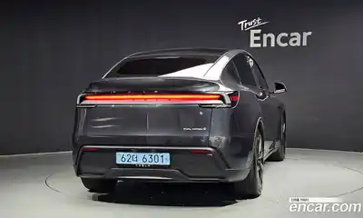 Tesla Model Y 2025 0.4 автомат (гидро), миниатюра 4 Tesla Model Y 2025 0.4 автомат (гидро), миниатюра 4