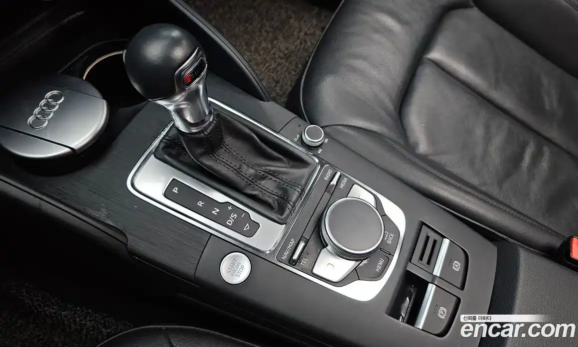 Audi A3 2019 2.0 автомат (гидро), фото 12