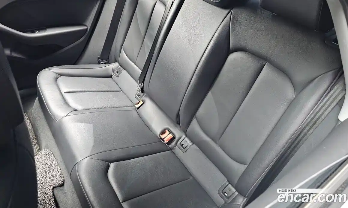 Audi A3 2019 2.0 автомат (гидро), фото 27