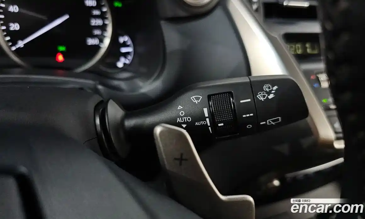 Lexus NX 2019 2.5 автомат (гидро), фото 30 Lexus NX 2019 2.5 автомат (гидро), фото 30