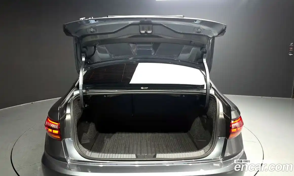 Volkswagen Jetta 2021 1.4 автомат (гидро), фото 20