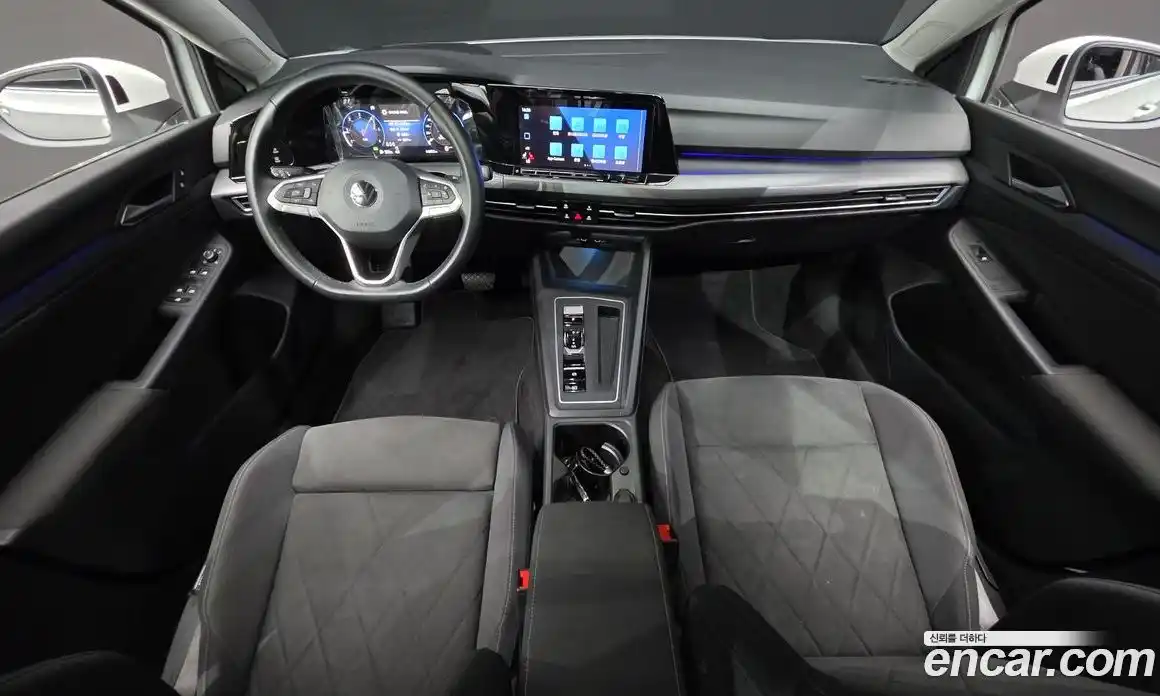 Volkswagen Golf 2022 2.0 автомат (гидро), фото 7