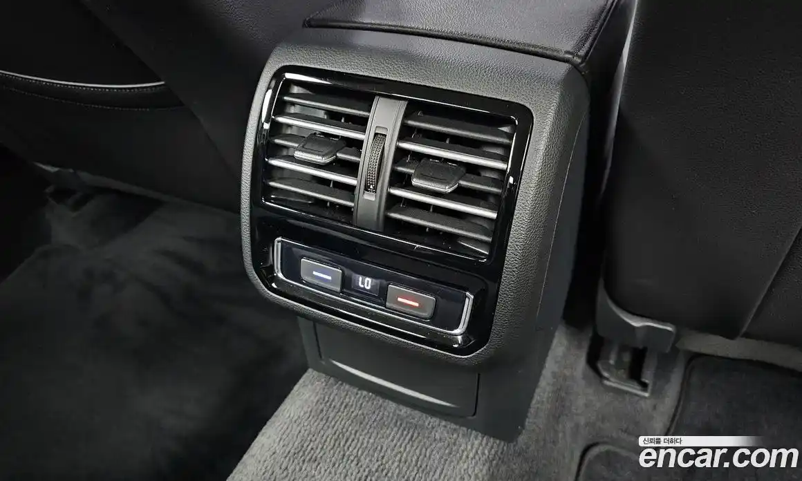 Volkswagen Passat 2018 2.0 автомат (гидро), фото 31