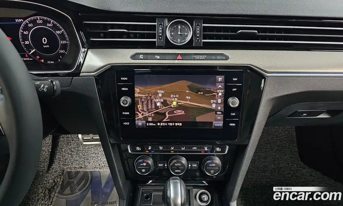 Volkswagen Arteon 2019 2.0 автомат (гидро), фото 18