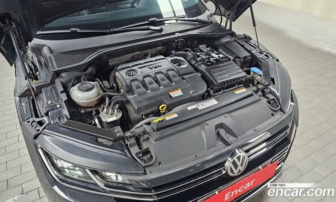 Volkswagen Arteon 2019 2.0 автомат (гидро), фото 6