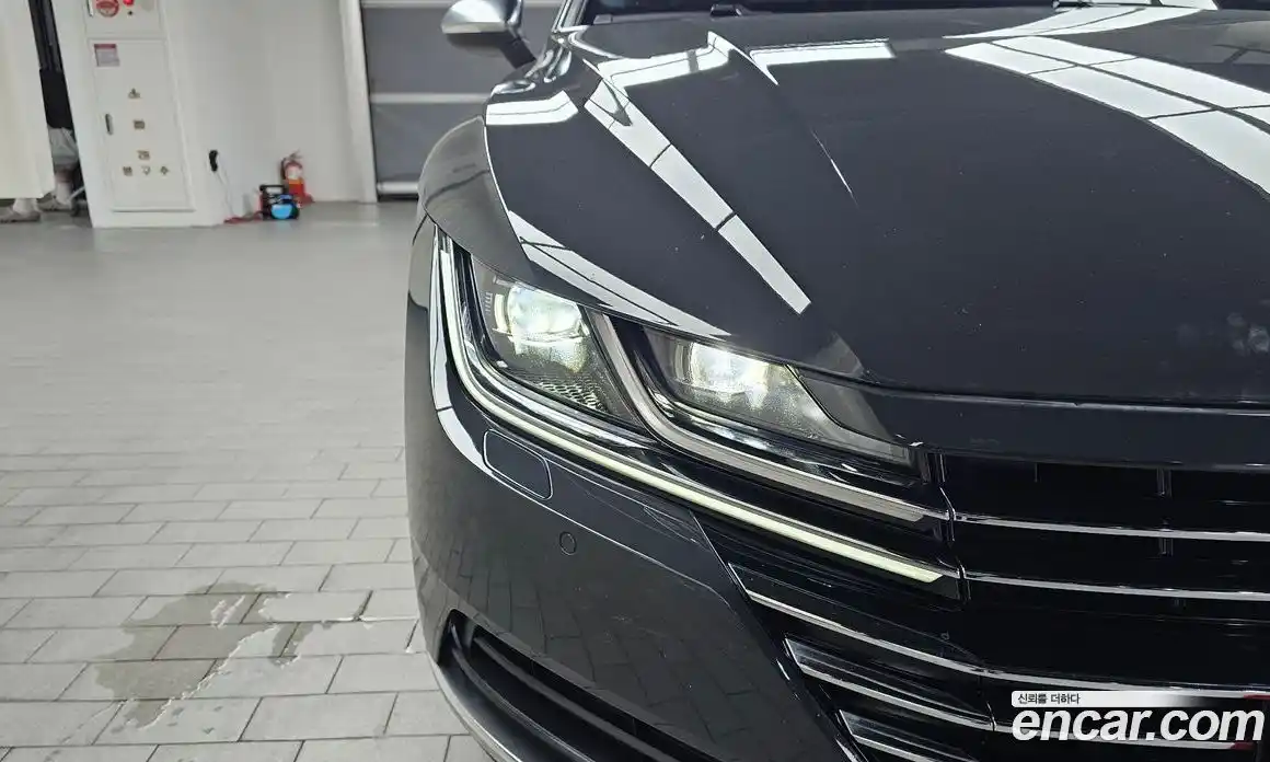 Volkswagen Arteon 2019 2.0 автомат (гидро), фото 8