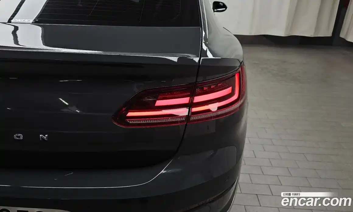 Volkswagen Arteon 2019 2.0 автомат (гидро), фото 9
