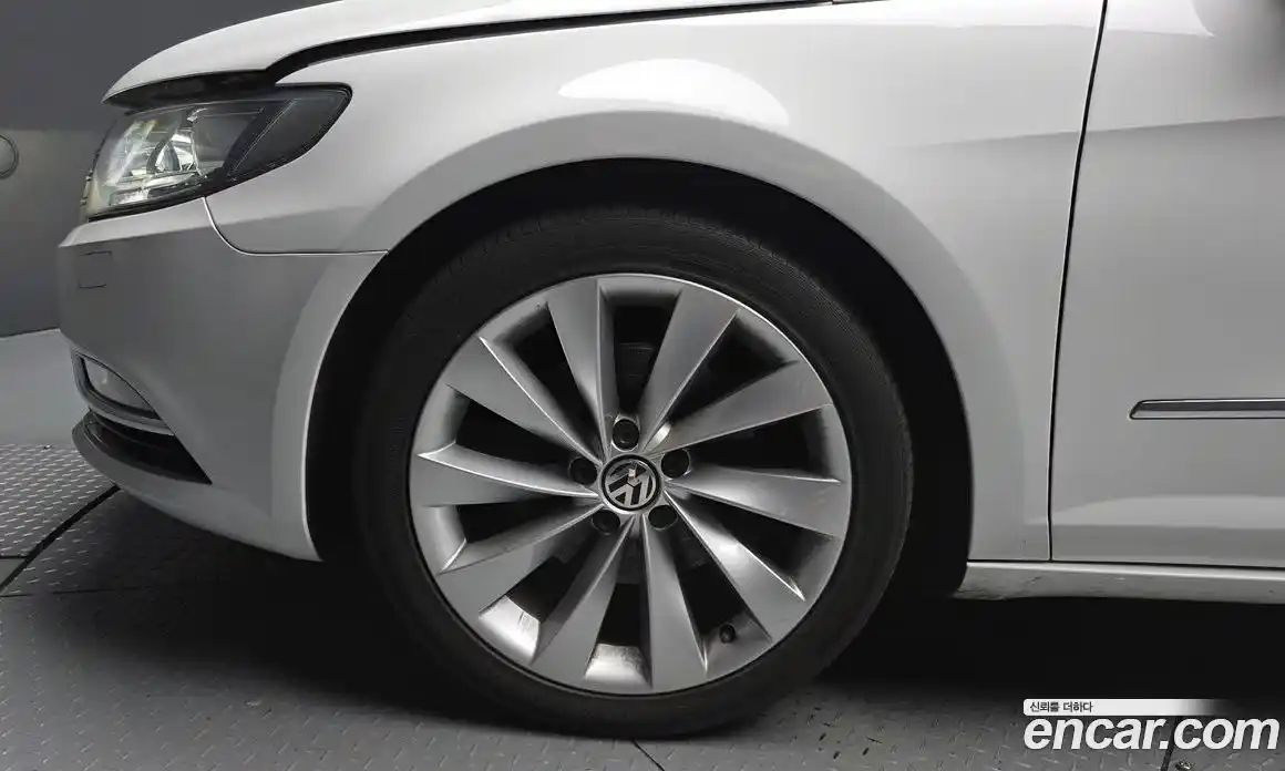 Volkswagen CC 2015 2.0 автомат (гидро), фото 5