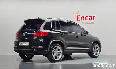 Volkswagen Tiguan 2015 2.0 автомат (гидро), миниатюра 2