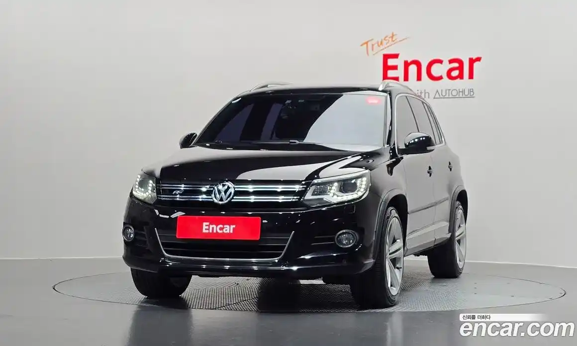 Volkswagen Tiguan 2015 2.0 автомат (гидро), фото 3