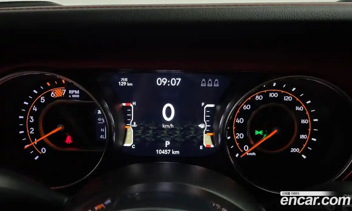 Jeep Wrangler 2023 2.0 автомат (гидро), фото 10