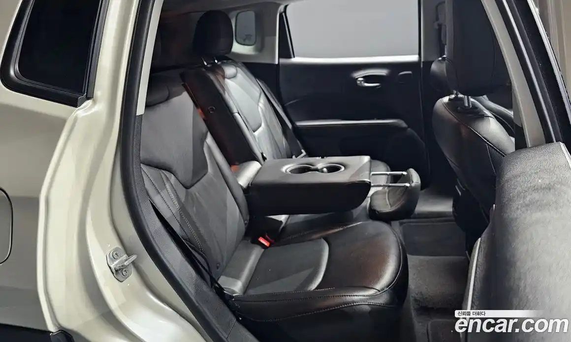 Jeep Compass 2021 2.4 автомат (гидро), фото 12