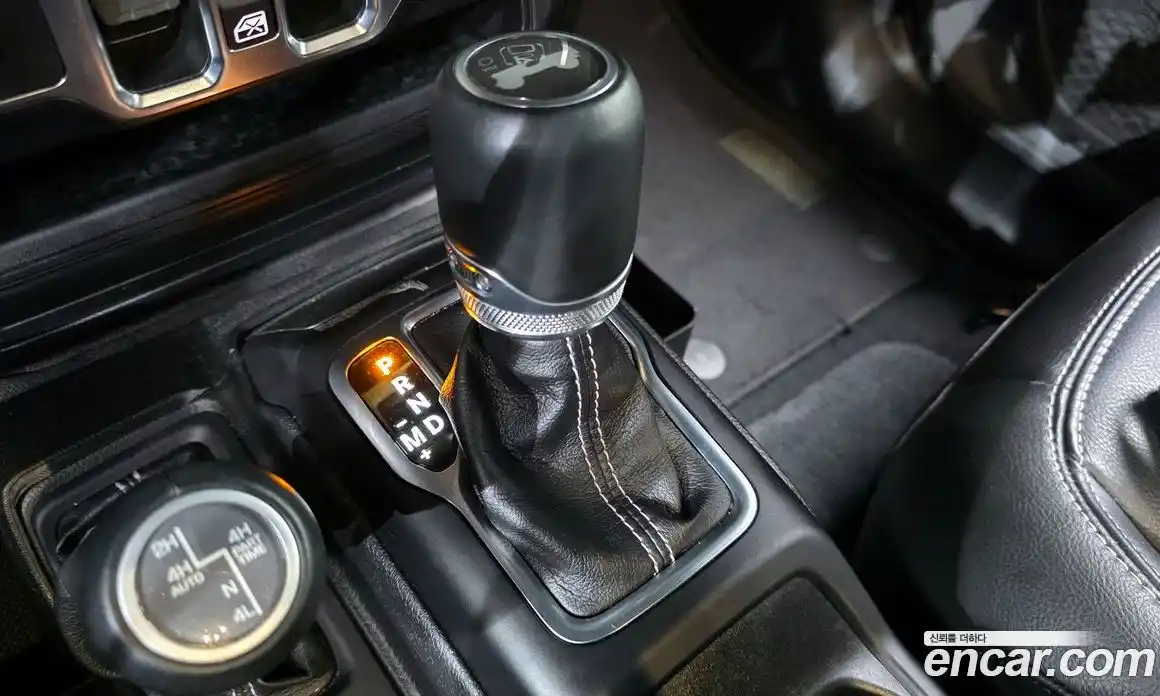 Jeep Wrangler 2022 2.0 автомат (гидро), фото 12