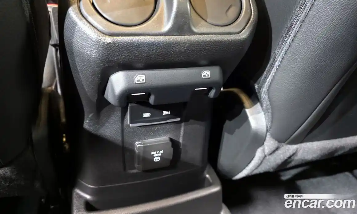Jeep Wrangler 2022 2.0 автомат (гидро), фото 31