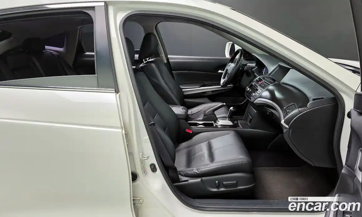 Honda Crosstour 2013 3.5 автомат (гидро), фото 11
