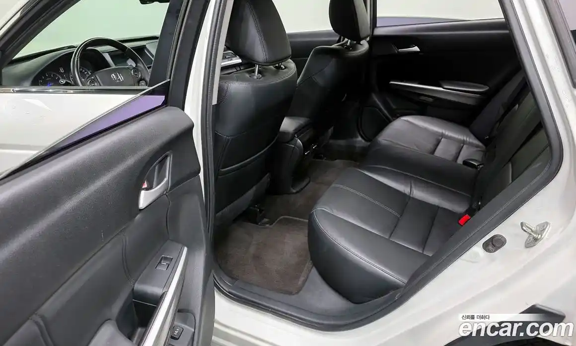 Honda Crosstour 2013 3.5 автомат (гидро), фото 12